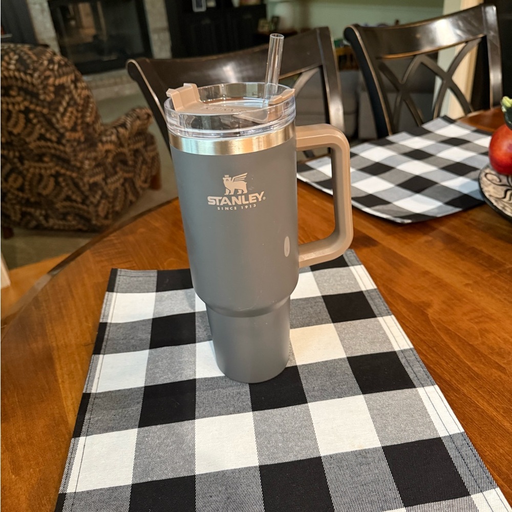 Stanley Matte Gray Travel Mug with Handle